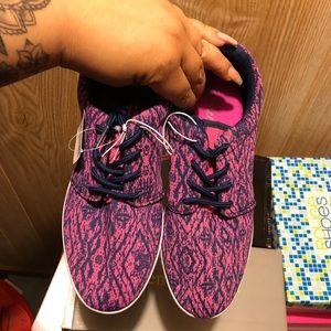 Justice active sneakers NTW